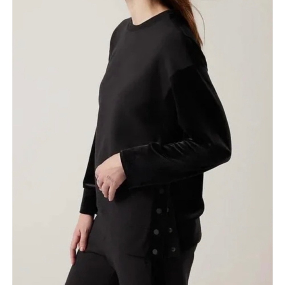 Athleta Retroplush Velvet Oversized Women's XS Sweatshirt Black Athleisure NWOT